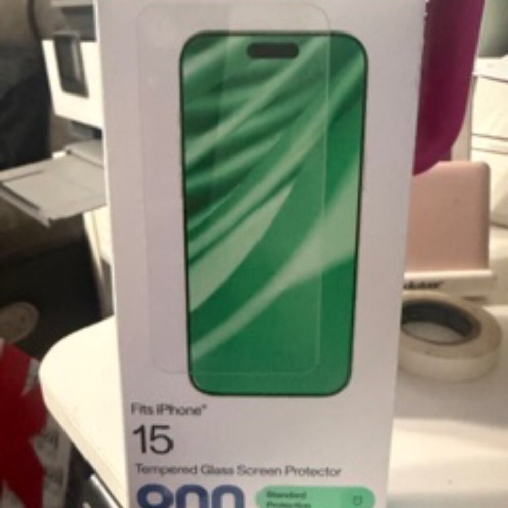iPhone 15 Screen Protector